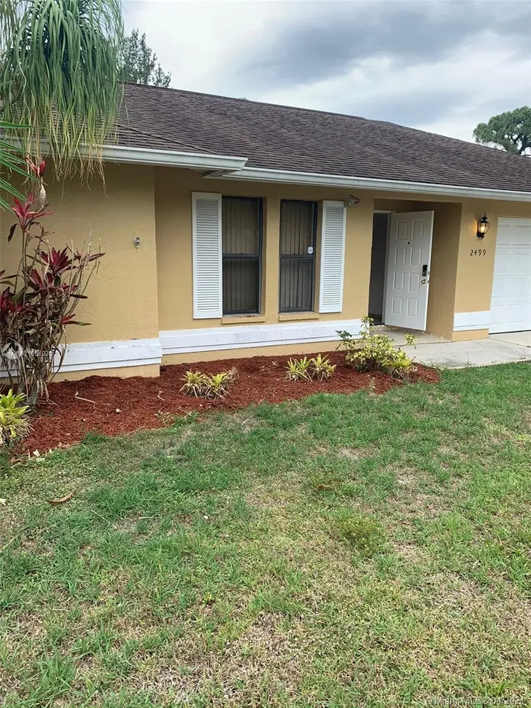 2499 River Reach Drive Naples FL 34104
