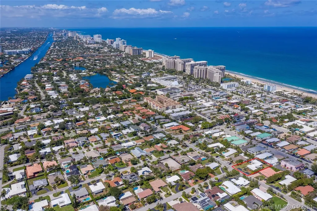 4536 Seagrape Drive Lauderdale By The Sea FL 33308