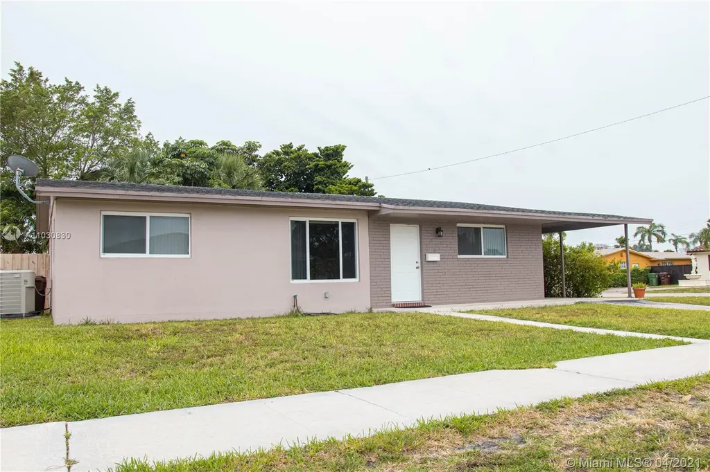 1398 W 78th Terrace Hialeah FL 33014