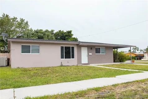 1398 W 78th Terrace Hialeah FL 33014