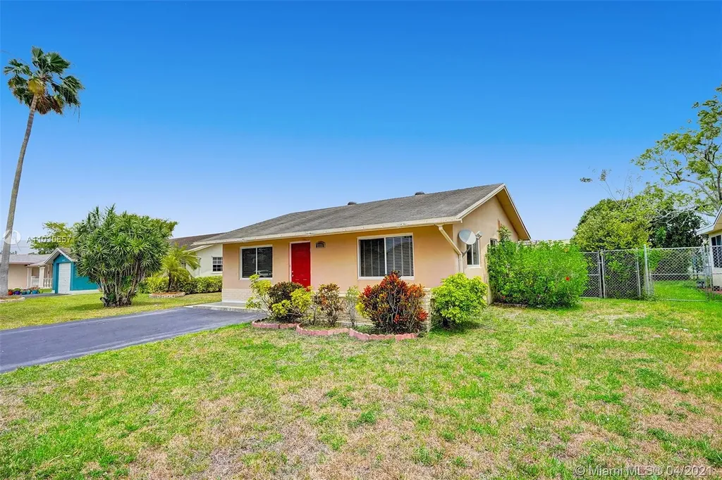 8114 NW 92nd Avenue Tamarac FL 33321