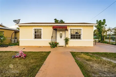 205 NW 9th Avenue Homestead FL 33030