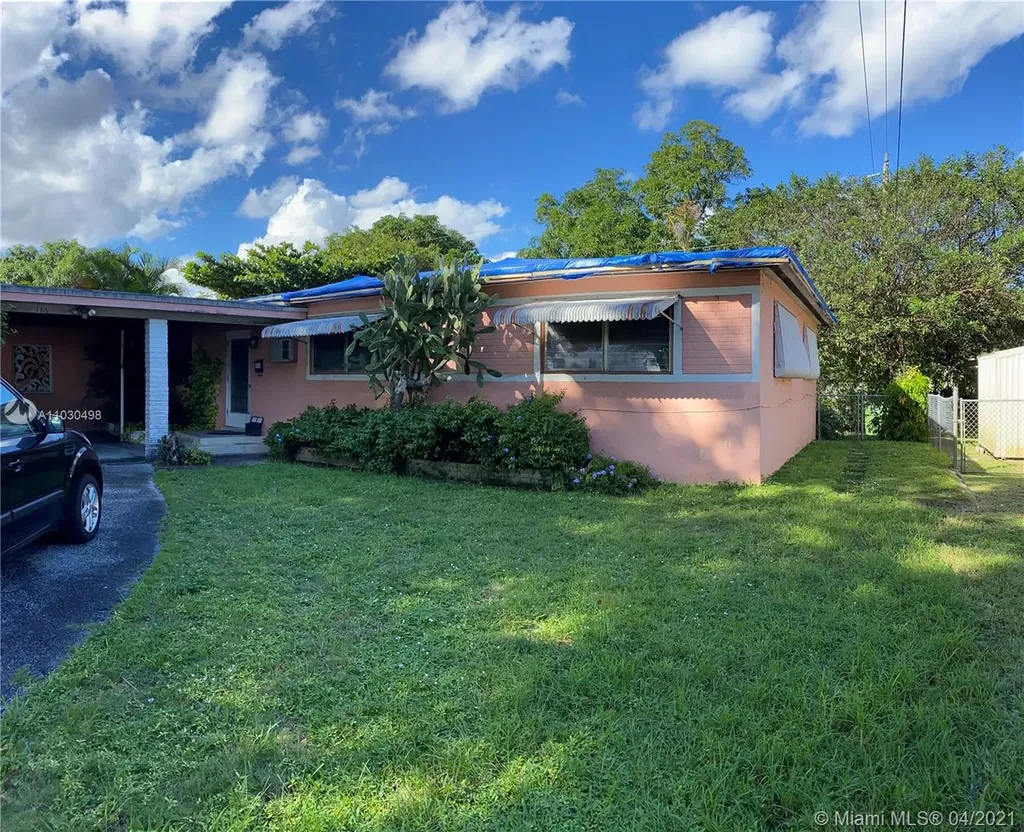 185 NE 132nd Street North Miami FL 33161