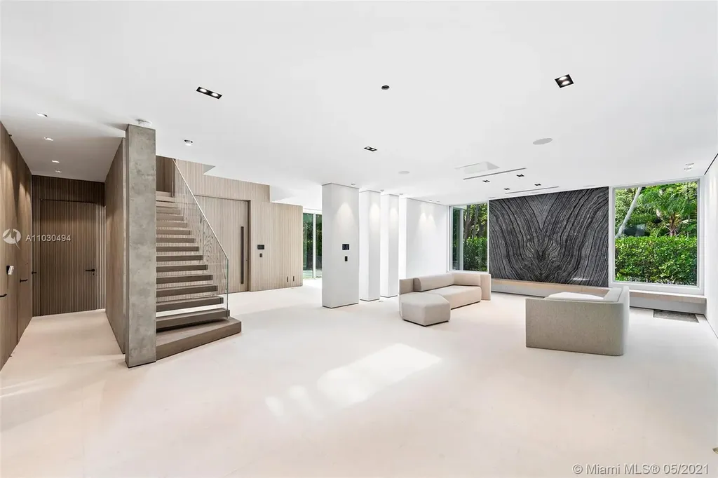 3737 Justison Road Miami FL 33133