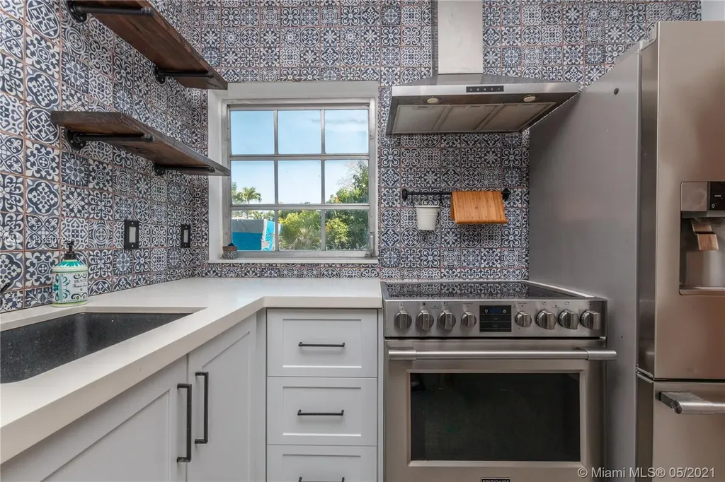 2410 SW 25th Street Miami FL 33133