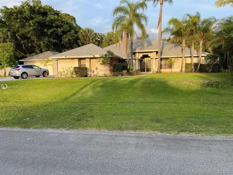 2057 SW Driftwood Street Port St. Lucie FL 34953