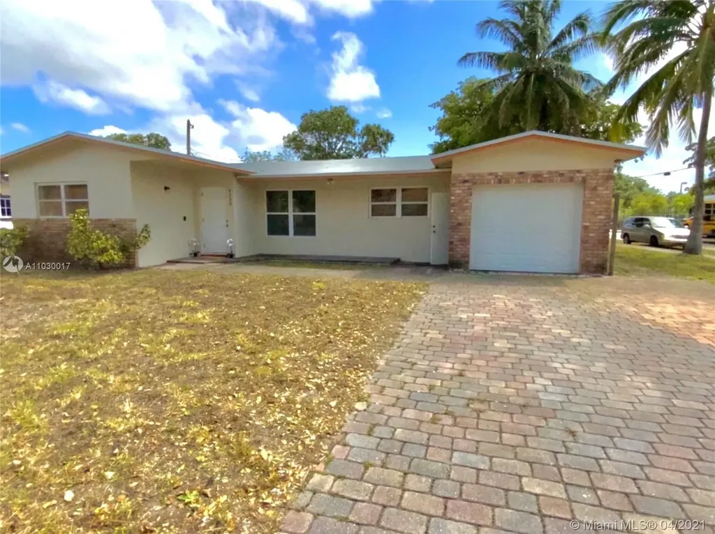 4130 NE 2nd Avenue Deerfield Beach FL 33064