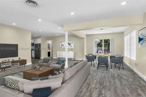 707 N 11th Avenue Hollywood FL 33019