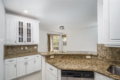 967 Golden Cane Drive Weston FL 33327