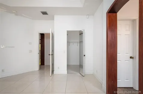 967 Golden Cane Drive Weston FL 33327