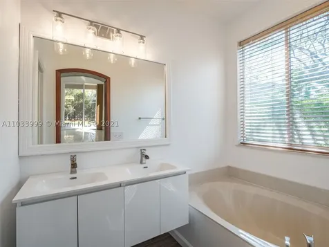 967 Golden Cane Drive Weston FL 33327