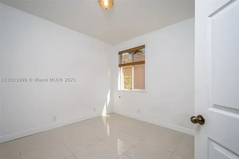967 Golden Cane Drive Weston FL 33327