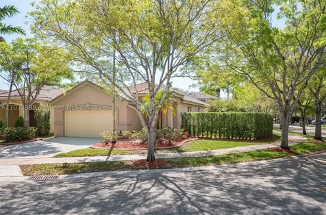 967 Golden Cane Drive Weston FL 33327