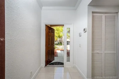967 Golden Cane Drive Weston FL 33327