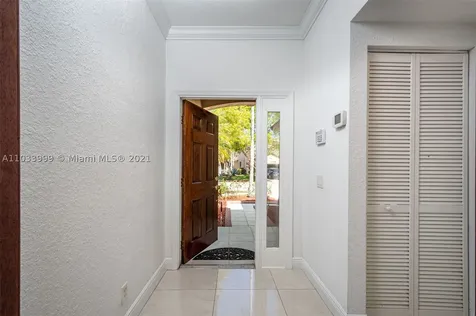 967 Golden Cane Drive Weston FL 33327