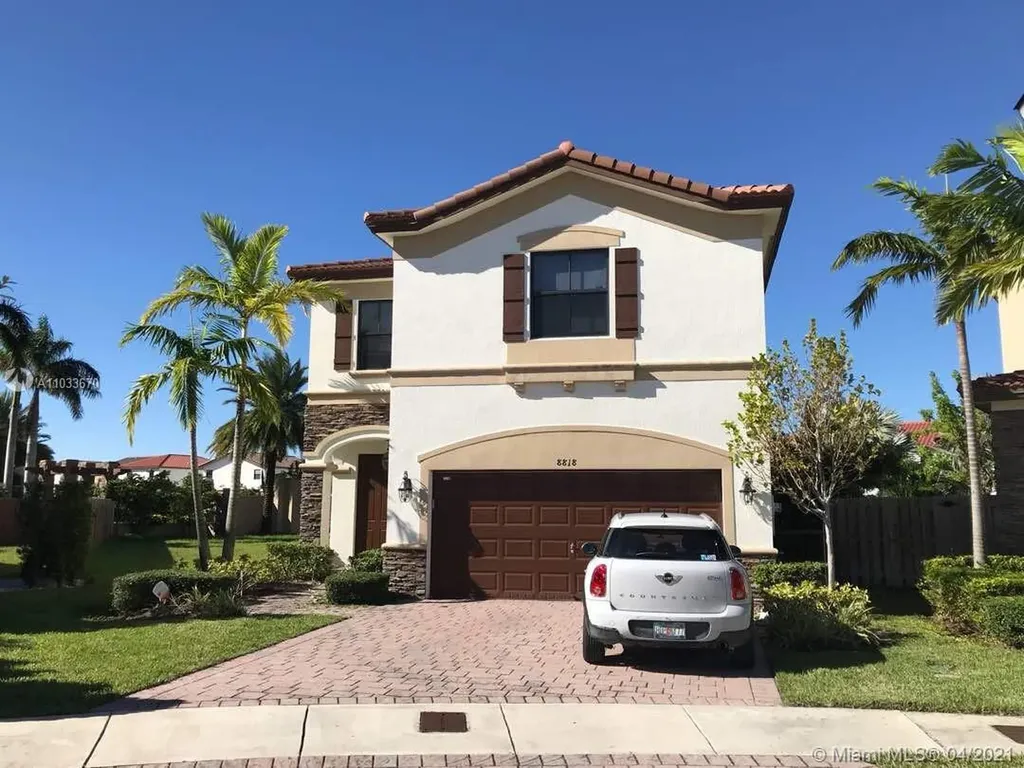 8818 NW 101st Place Doral FL 33178