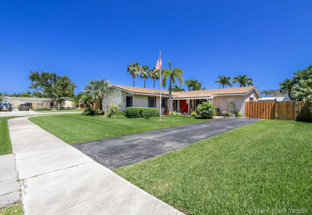 9500 SW 188th Terrace Cutler Bay FL 33157