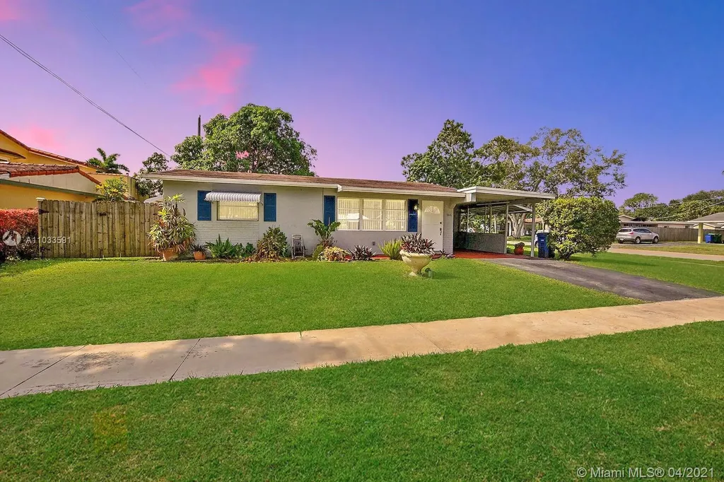 9416 SW 50th Street Cooper City FL 33328