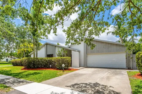 13500 SW 108th Street Circle S Miami FL 33186