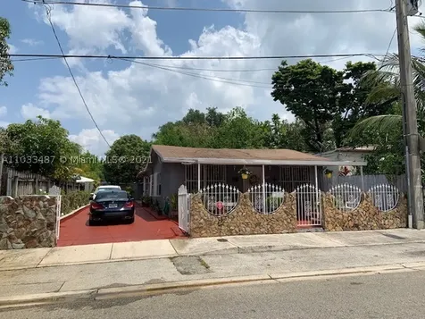 3125 NW 3rd Avenue Miami FL 33127