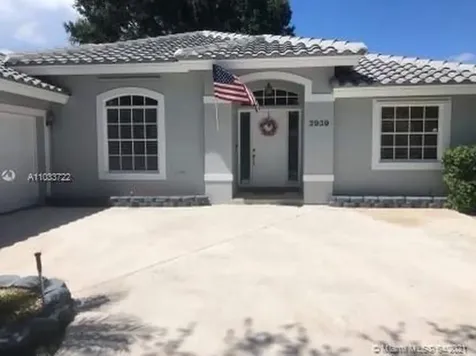 3939 NW 57th Street Coconut Creek FL 33073