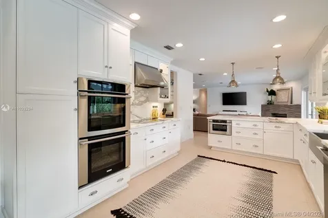 5975 SW 134th Street Pinecrest FL 33156