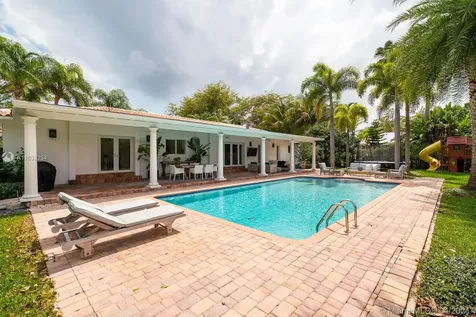 5975 SW 134th Street Pinecrest FL 33156