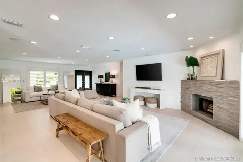 5975 SW 134th Street Pinecrest FL 33156