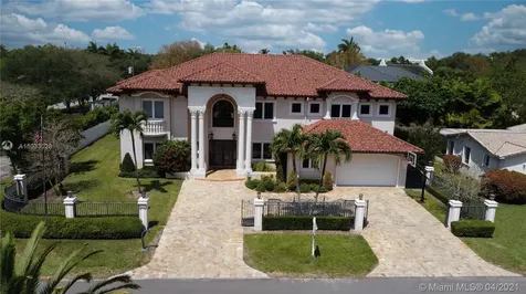 5385 SW 76th Street Miami FL 33143