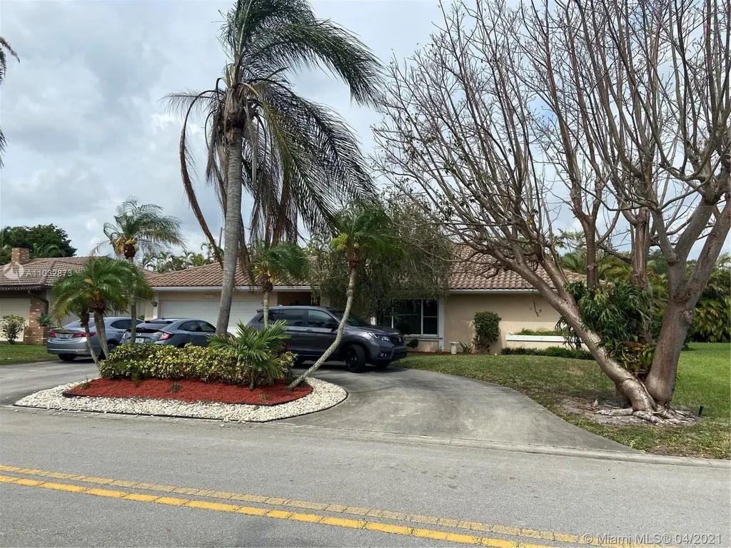 698 NW 106th Avenue Coral Springs FL 33071