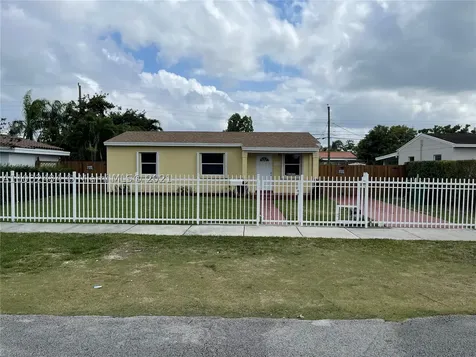 7520 SW 30th Terrace Miami FL 33155