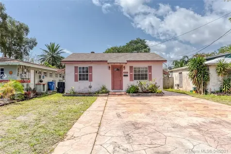 1070 NE 36th Street Oakland Park FL 33334