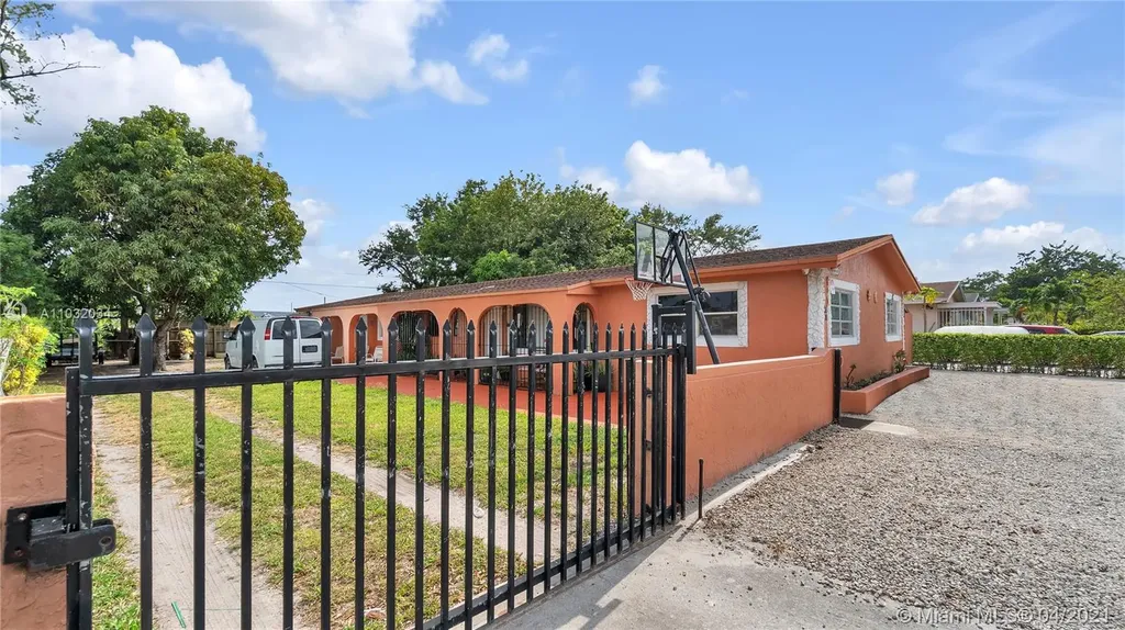 2800 NW 94th Street Miami FL 33147