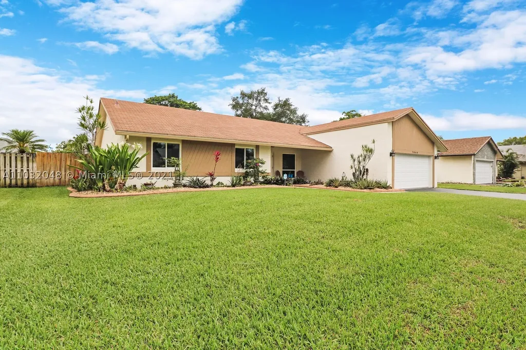 7840 NW 54th Court Lauderhill FL 33351