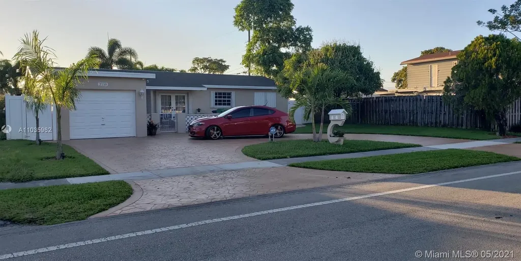 2110 Island Drive Miramar FL 33023