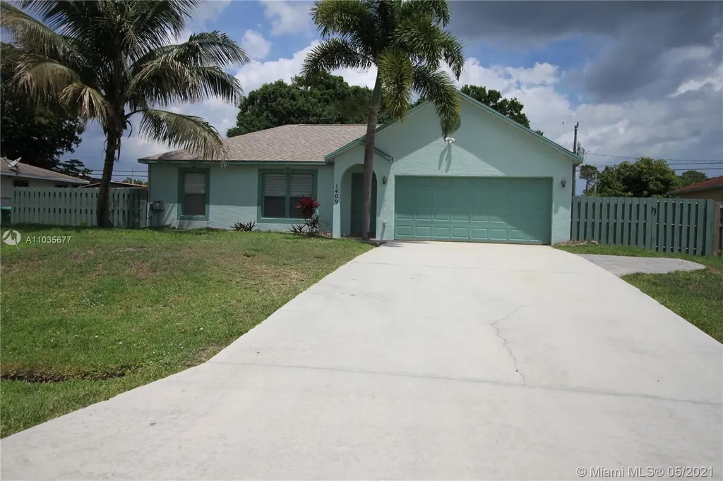 1409 SW Goodman Avenue Port St. Lucie FL 34953