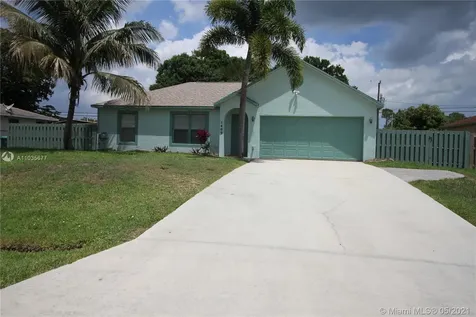 1409 SW Goodman Avenue Port St. Lucie FL 34953