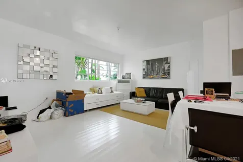 3917 N Meridian Avenue Miami Beach FL 33140