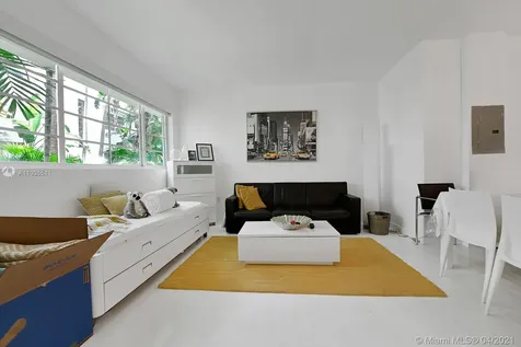 3917 N Meridian Avenue Miami Beach FL 33140