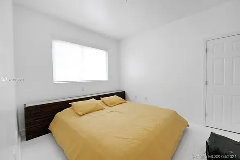 3917 N Meridian Avenue Miami Beach FL 33140