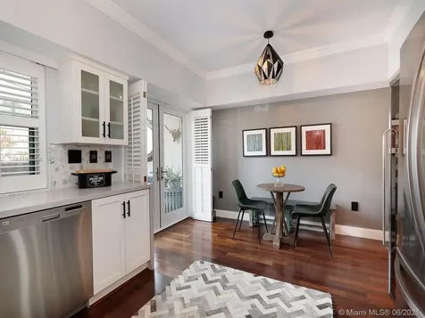614 Valencia Avenue Coral Gables FL 33134