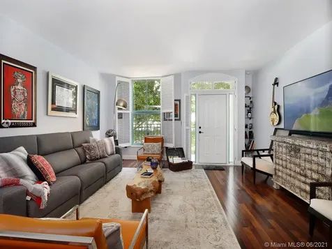 614 Valencia Avenue Coral Gables FL 33134