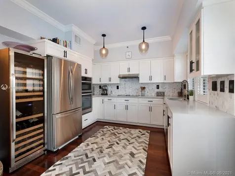 614 Valencia Avenue Coral Gables FL 33134