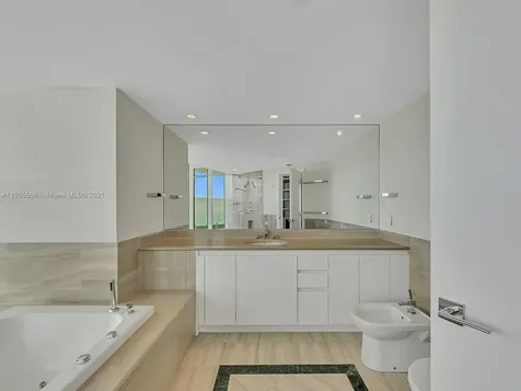 1643 Brickell Avenue Miami FL 33129