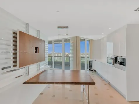 1643 Brickell Avenue Miami FL 33129