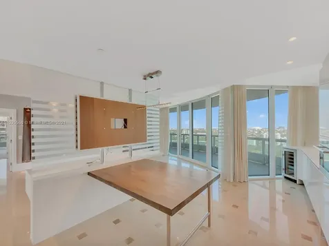1643 Brickell Avenue Miami FL 33129