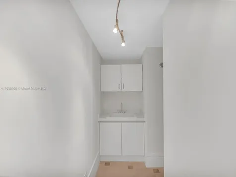 1643 Brickell Avenue Miami FL 33129