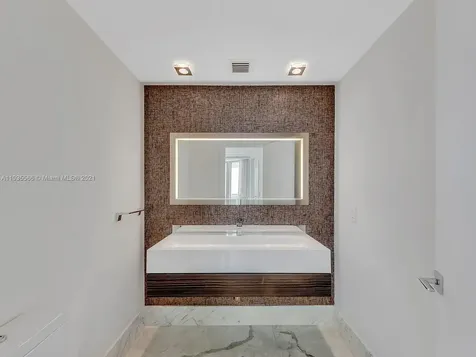 1643 Brickell Avenue Miami FL 33129