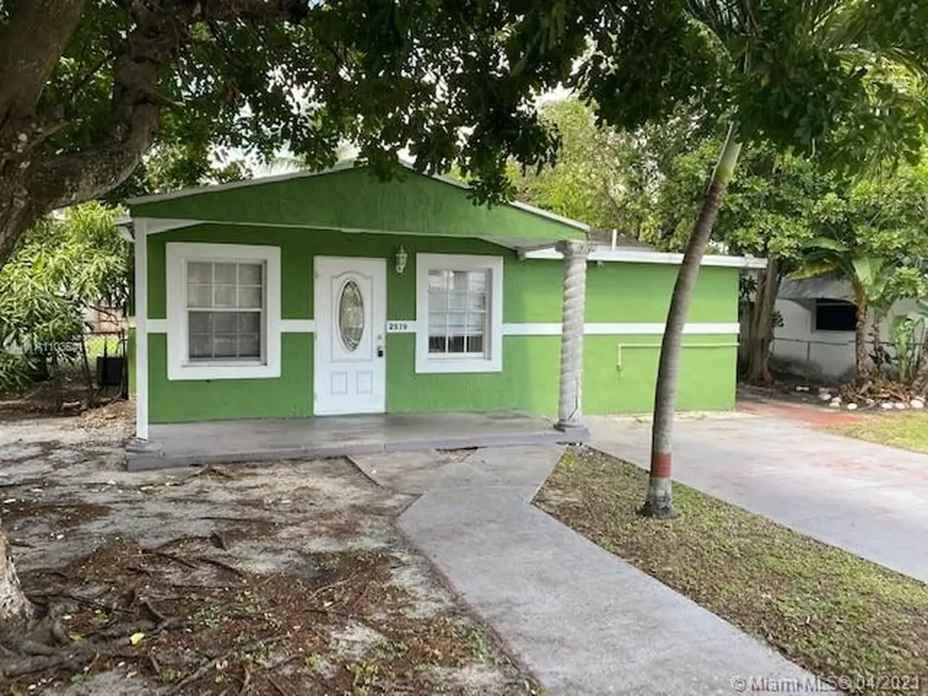 2519 Harding Street Hollywood FL 33020