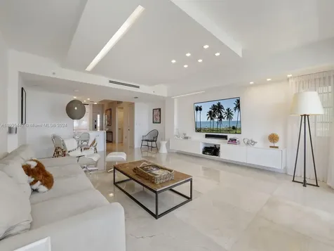 19223 Fisher Island Drive Miami Beach FL 33109